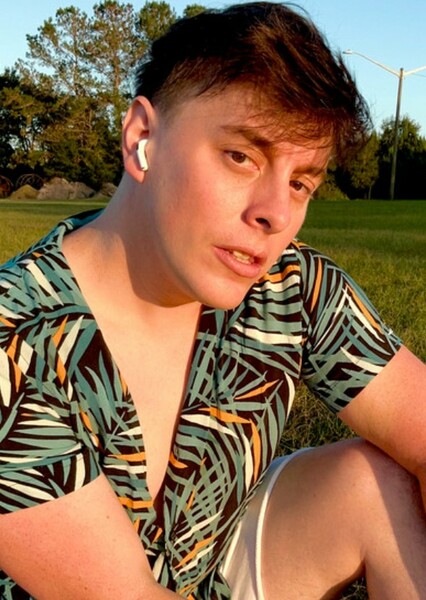 Thomas Sanders photo