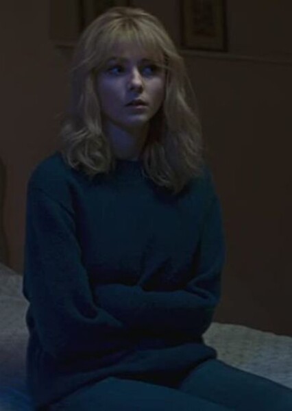Thomasin McKenzie photo