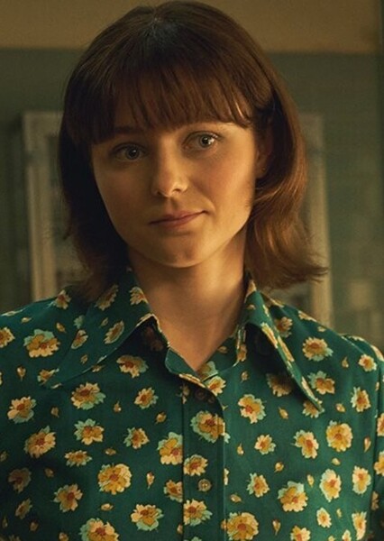 Thomasin McKenzie photo