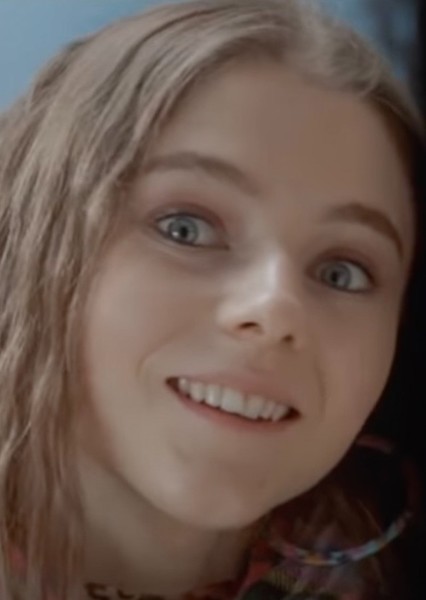 Thomasin McKenzie photo