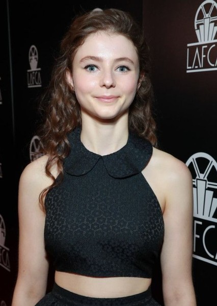 Thomasin McKenzie photo