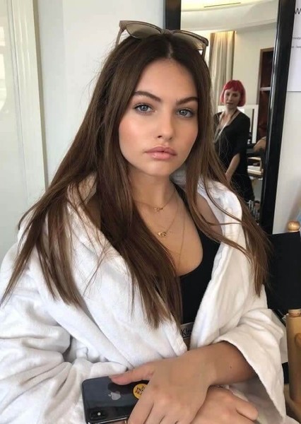 Thylane Blondeau photo