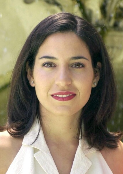 Tiaré Scanda photo