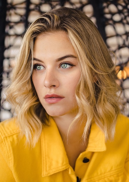 Tiera Skovbye photo