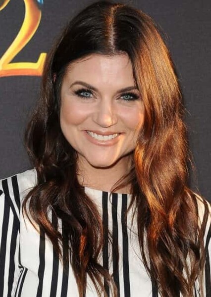 Tiffani-Amber Thiessen photo