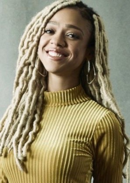 Tiffany Boone photo