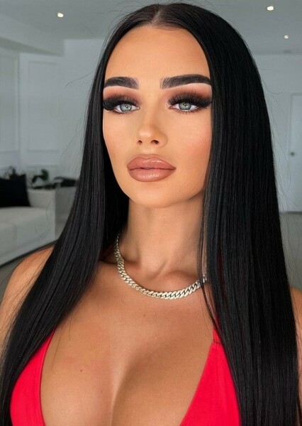 Tiffany Rose photo