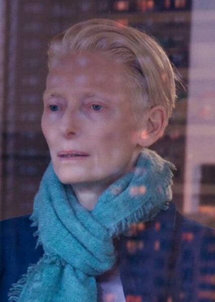 Tilda Swinton photo