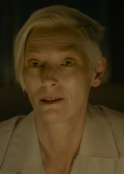 Tilda Swinton photo