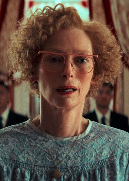 Tilda Swinton photo