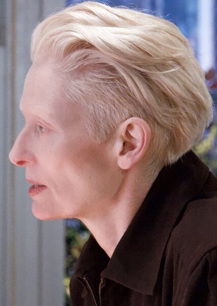 Tilda Swinton photo