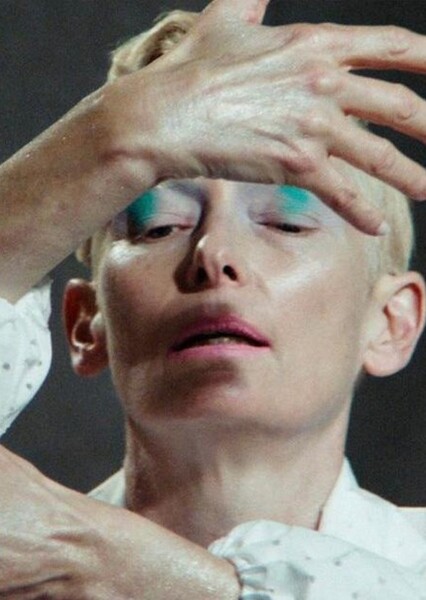 Tilda Swinton photo