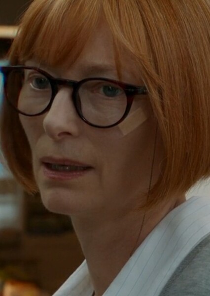 Tilda Swinton photo