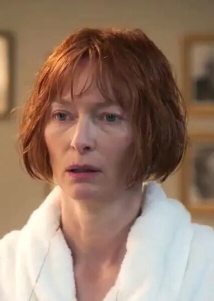 Tilda Swinton photo