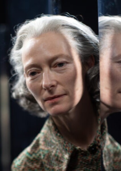 Tilda Swinton photo