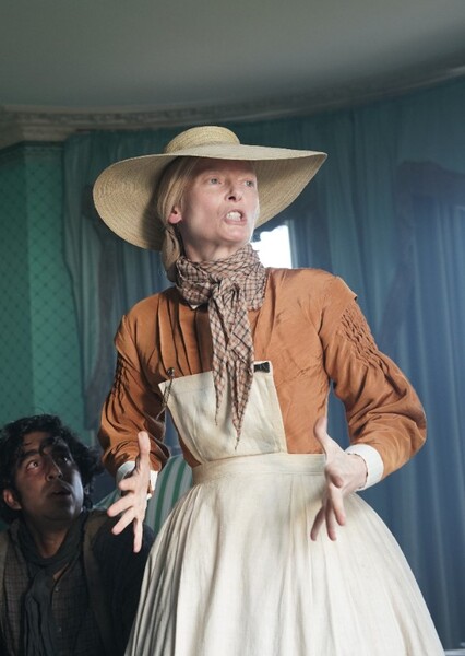 Tilda Swinton photo