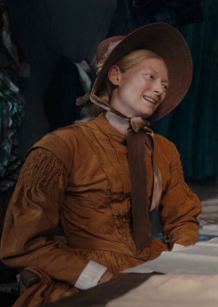 Tilda Swinton photo