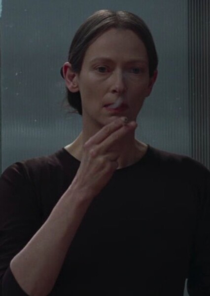 Tilda Swinton photo
