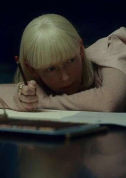 Tilda Swinton photo