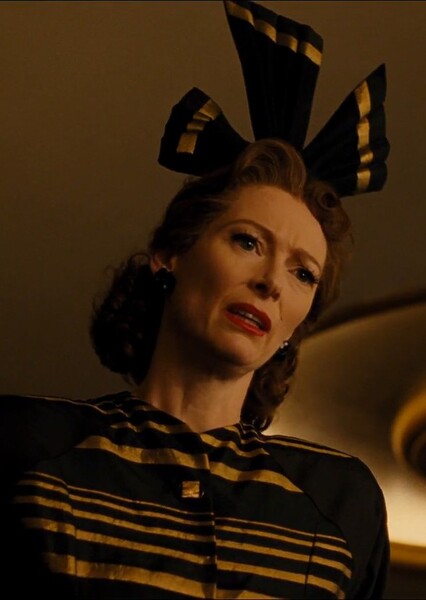 Tilda Swinton photo