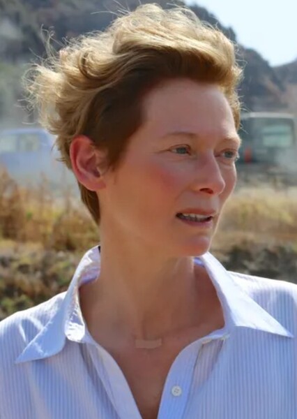 Tilda Swinton photo