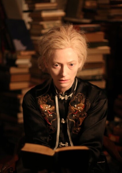 Tilda Swinton photo