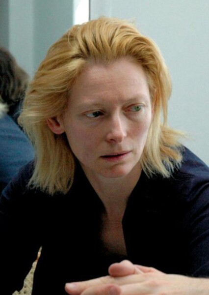 Tilda Swinton photo