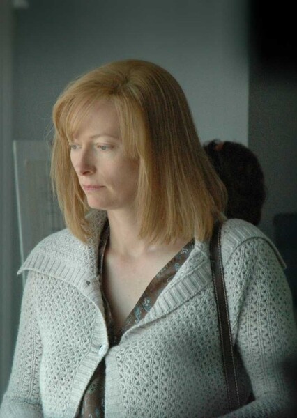 Tilda Swinton photo
