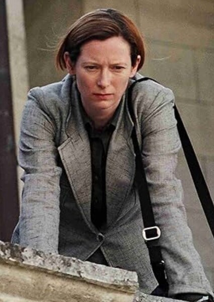 Tilda Swinton photo