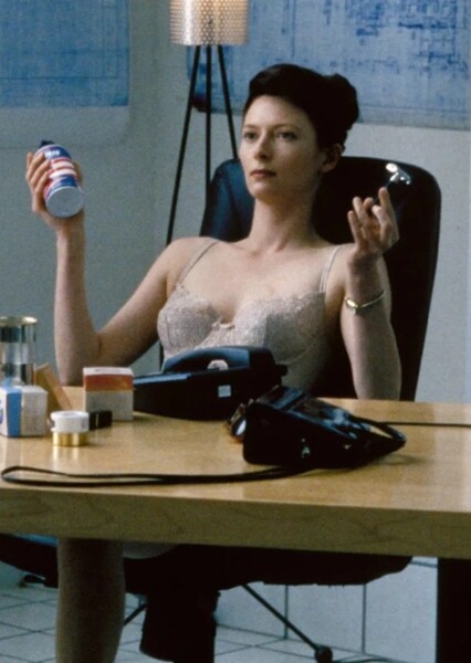 Tilda Swinton photo