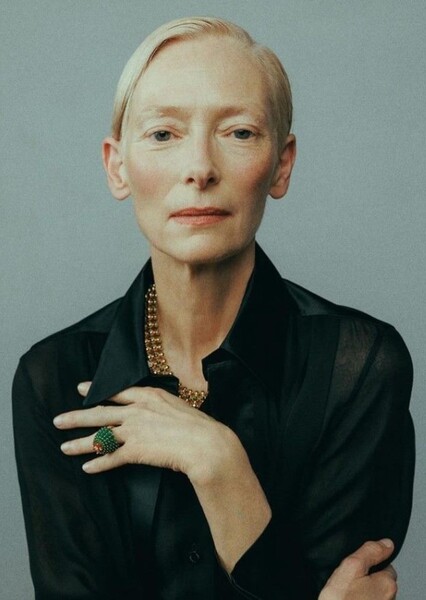 Tilda Swinton photo