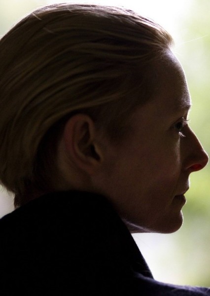 Tilda Swinton photo