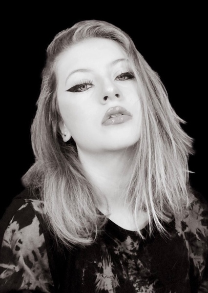 Tilly Robinson photo