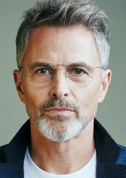 Tim Daly photo