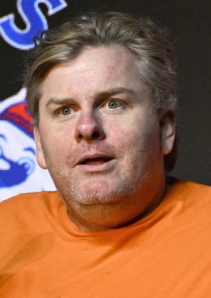 Tim Dillon