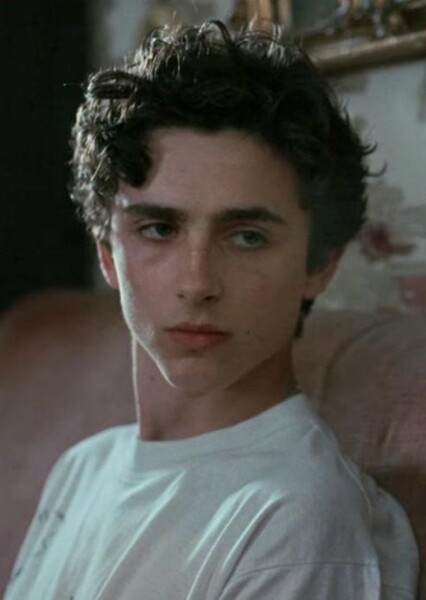 Timothée Chalamet photo
