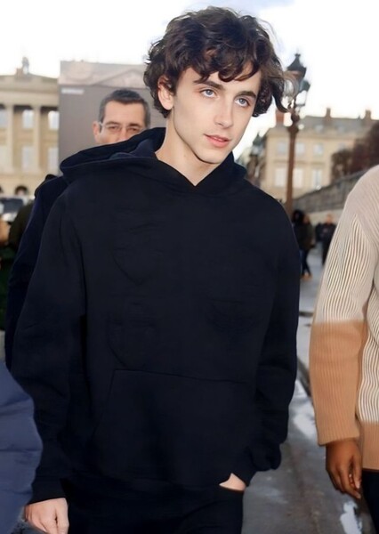 Timothée Chalamet photo