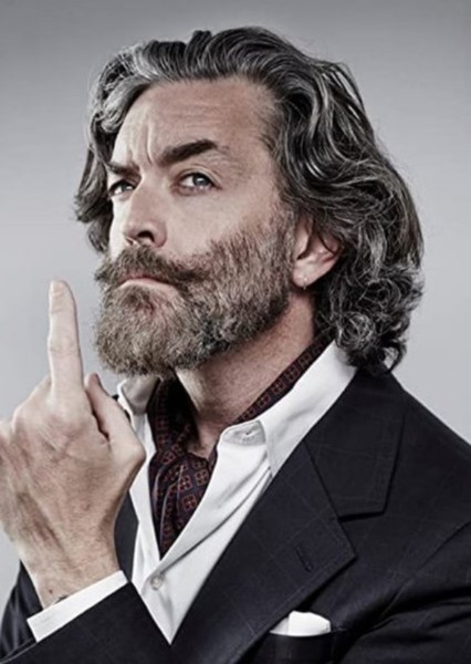 Timothy Michael Omundson photo
