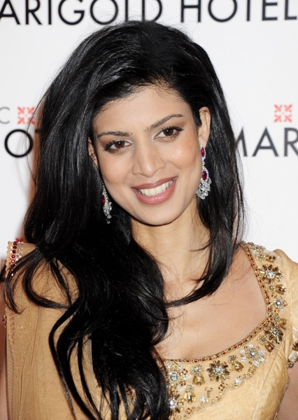 Tina Desai photo