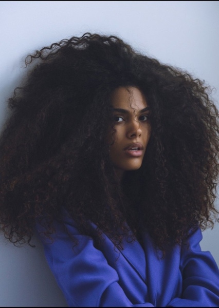 Tina Kunakey photo