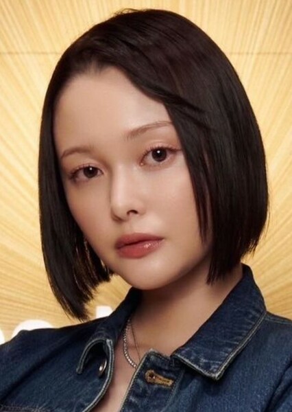 Tina Tamashiro photo