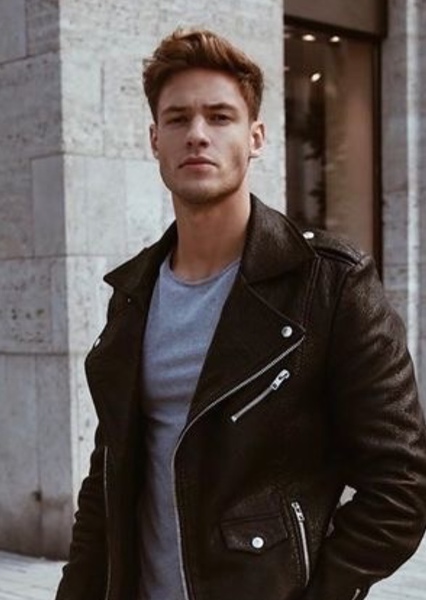 Tobias Reuter photo
