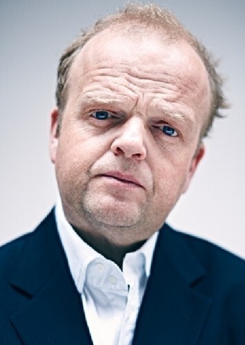 Toby Jones photo