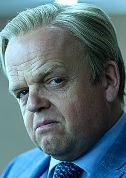Toby Jones photo