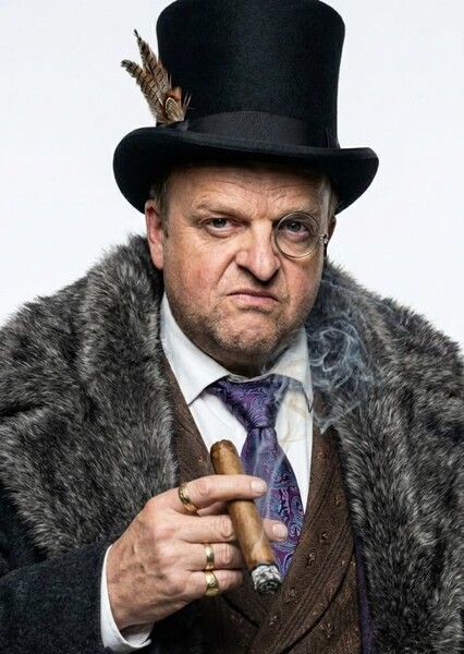 Toby Jones photo