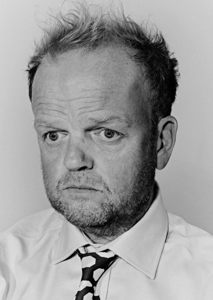 Toby Jones photo