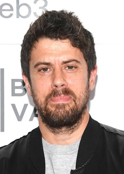 Toby Kebbell photo