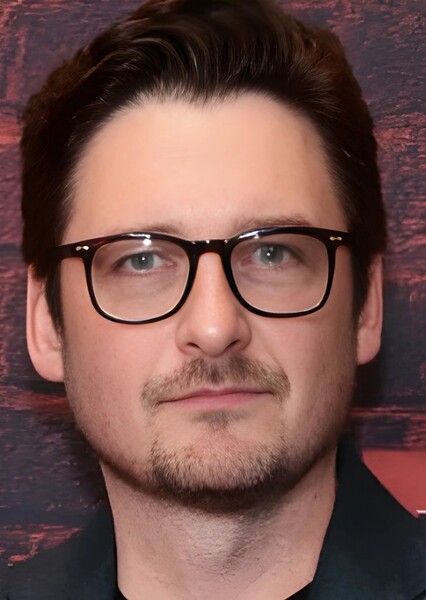 Toby Leonard Moore photo