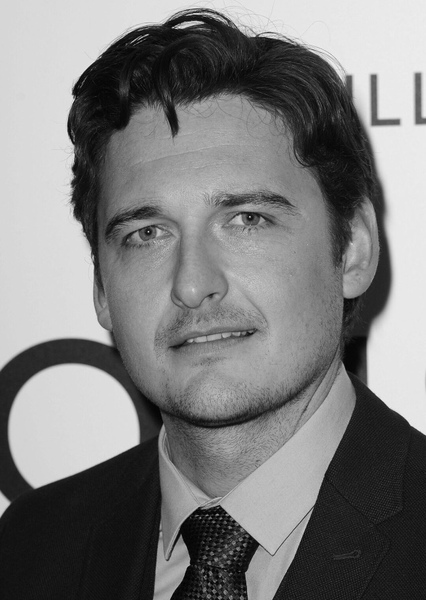 Toby Leonard Moore photo