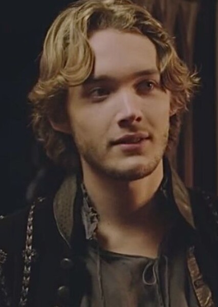Toby Regbo photo